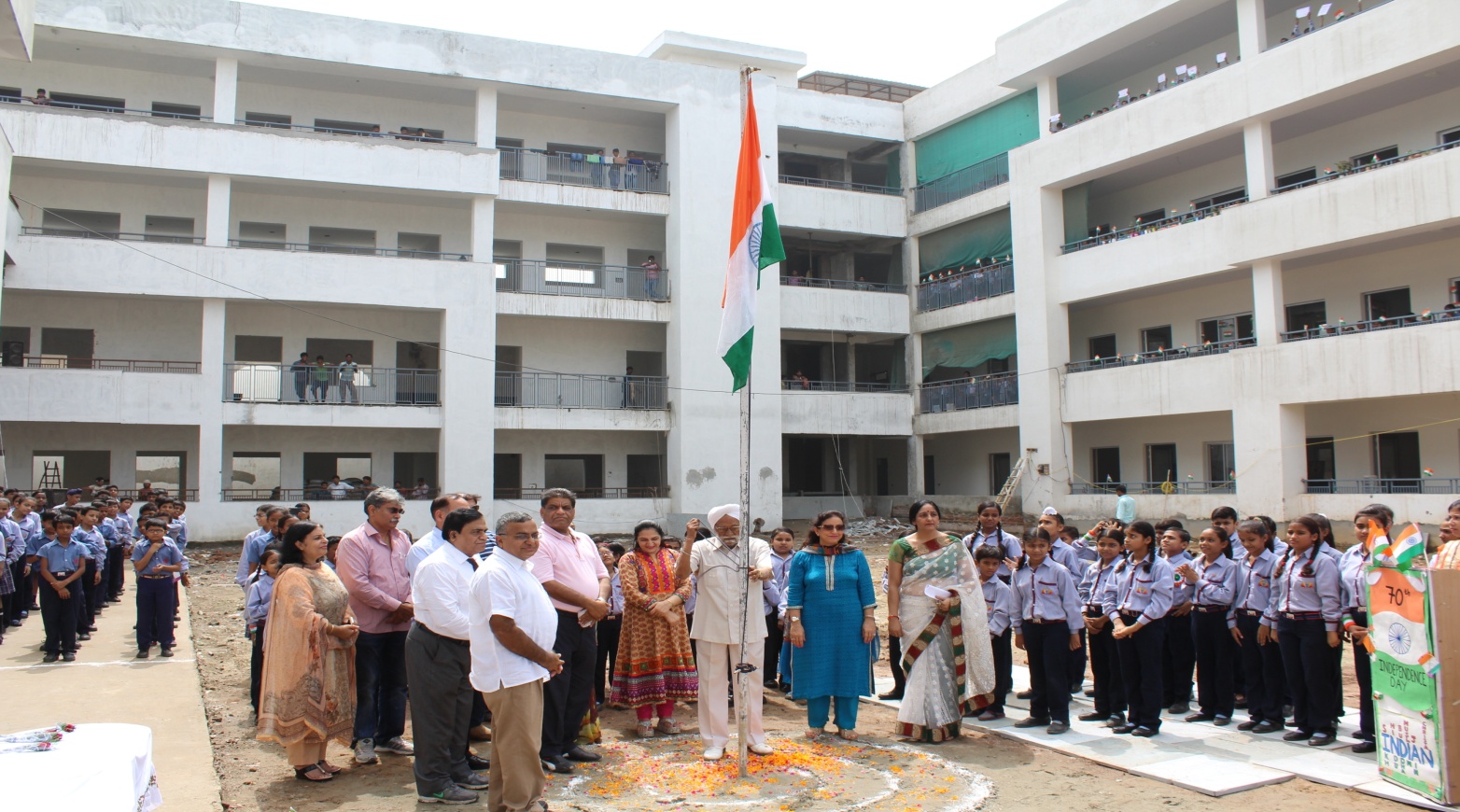Sant Nirankari Public School, Govindpuri celebrates 70th Independence Day